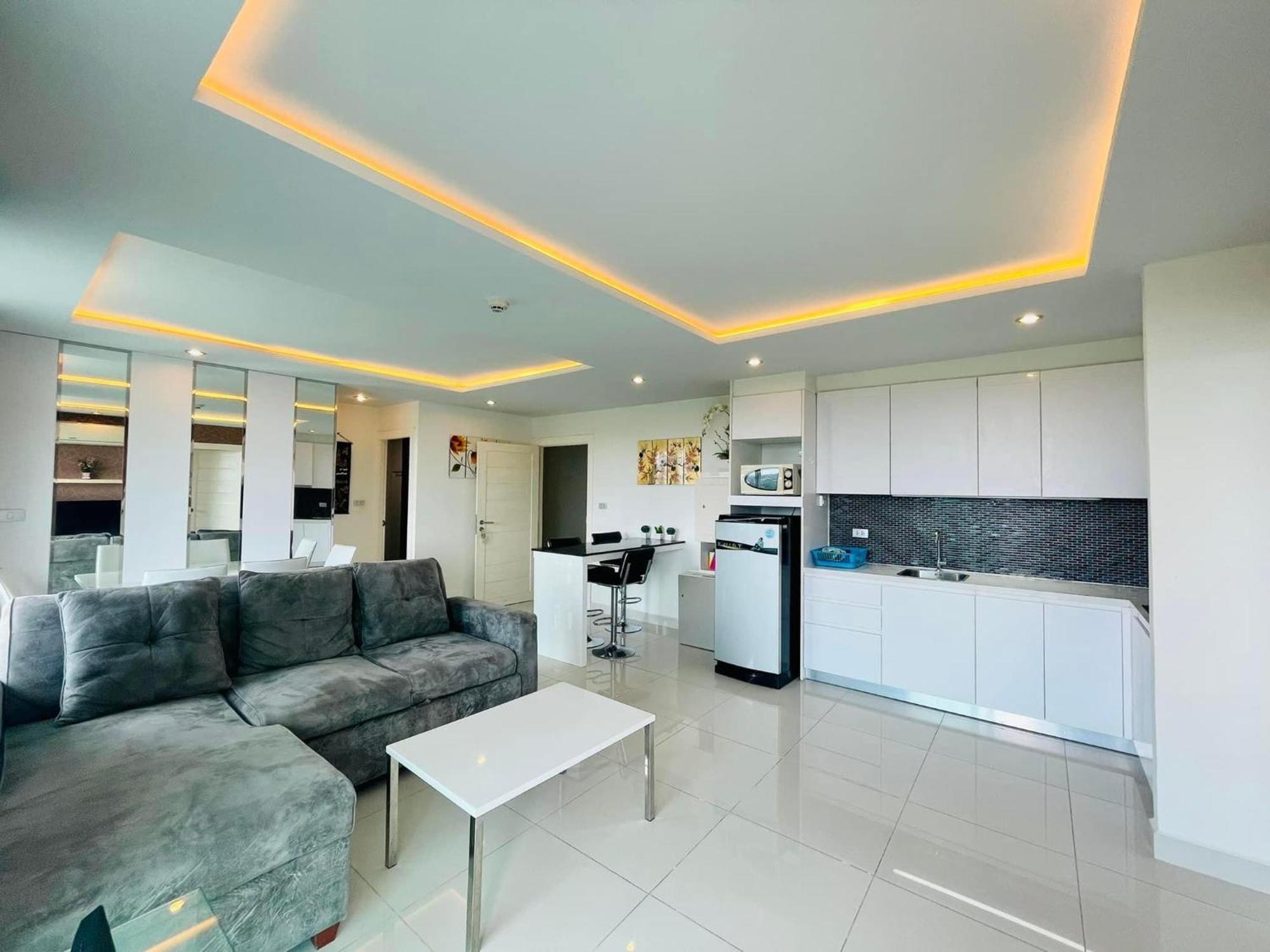 Amazon Residence By Pattaya Sunny Rentals Jomtien Beach Room photo